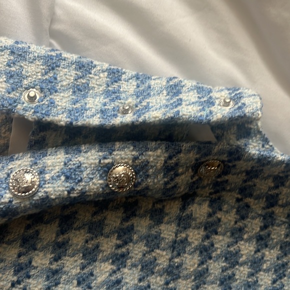 Textured shorts and vest - Picture 5 of 6